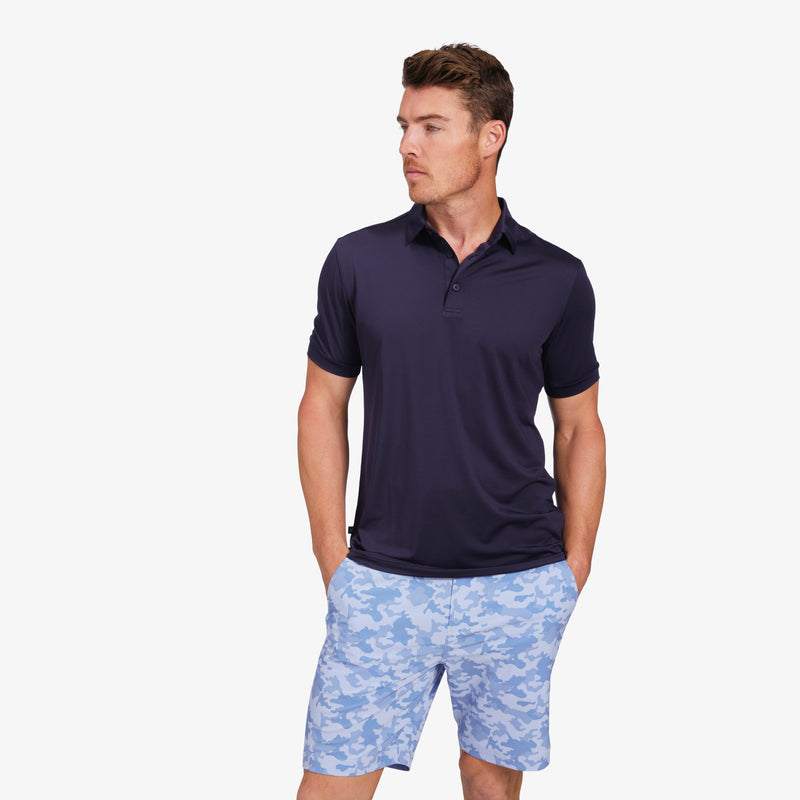 Versa Polo - Navy Solid, lifestyle/model